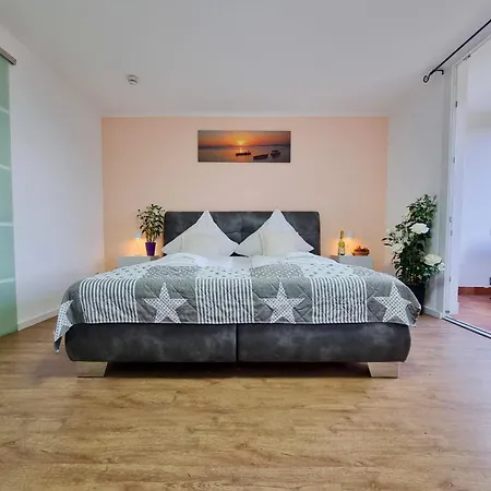 Mit Pool In Διαμέρισμα