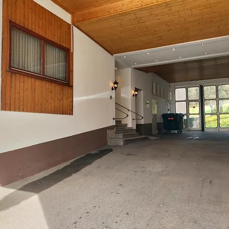 Διαμέρισμα Mit Pool In *